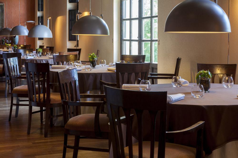 Ac Hotel Palacio De Santa Ana By Marriott Valladolid Ngoại thất bức ảnh Restaurant