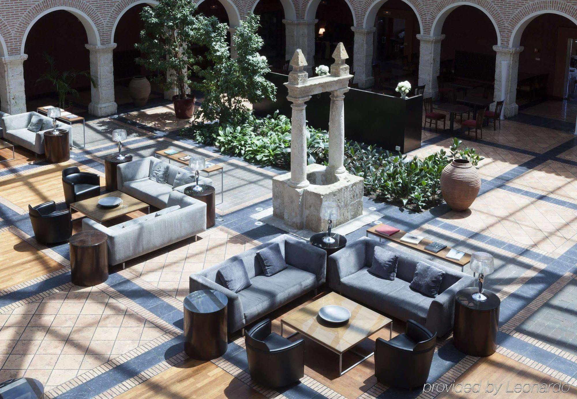 Ac Hotel Palacio De Santa Ana By Marriott Valladolid Ngoại thất bức ảnh The hotel's lobby
